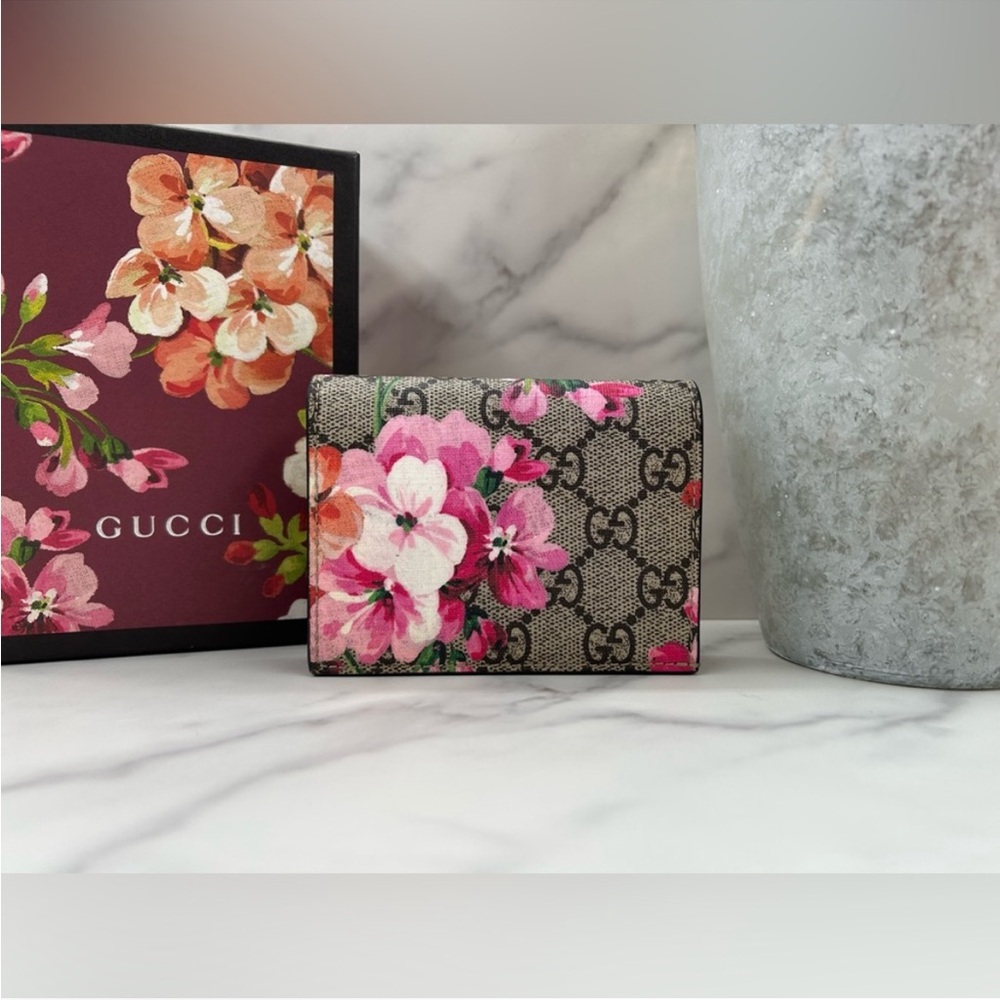 🩷EUC🩷 Gucci Blooms Compact Wallet/Card Holder - Stunning!